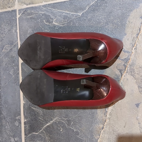 Red Heels Pelle Moda - Picture 3 of 5